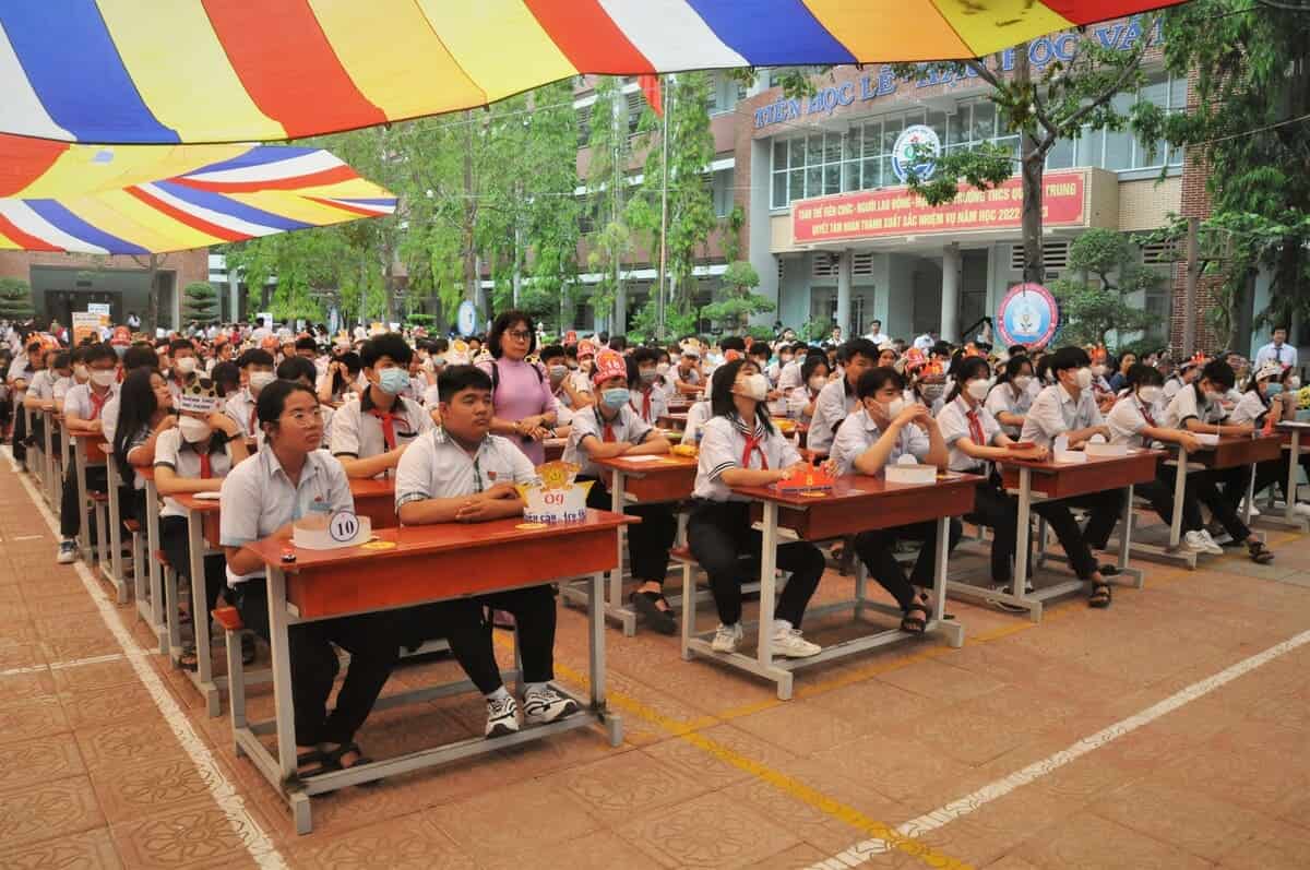 các bạn tham gia ngày hội toán học mở