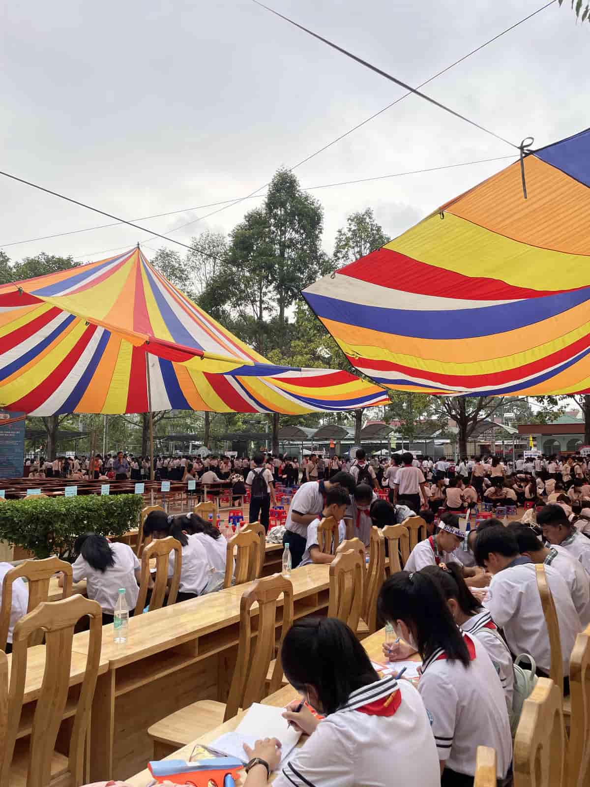 ngày hội thu hút nhiều học sinh tham gia