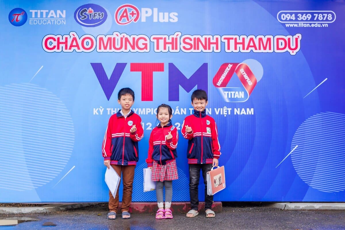 thí sinh tham dự kỳ thi vtmo