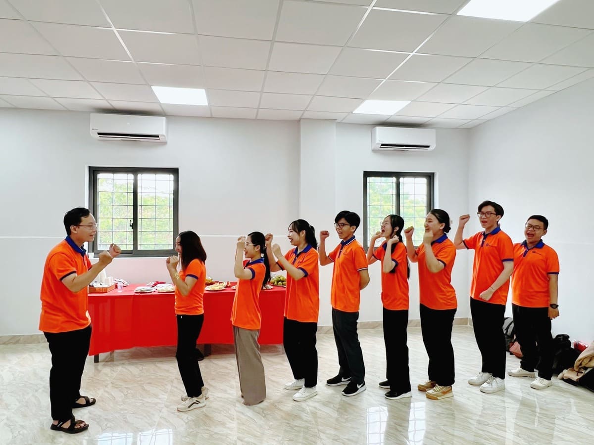 toán titan không ngừng trau dồi chuyên môn